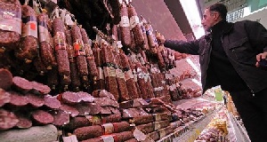 «Карельский мясокомбинат» обещает жителям республики так много колбасы, что они «не заметят санкций»