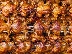 В Турции растет производство куриного мяса