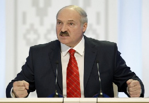 Лукашенко: Белоруссия ждет от России исполнения достигнутых договоренностей