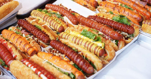 Совладелец Black Star Burger откроет собственную сеть закусочных «Фридог»