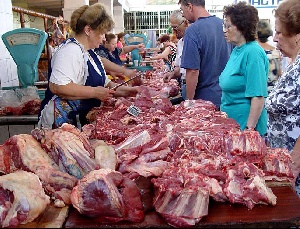 В Курской области сняли с продажи более 160 килограммов свинины