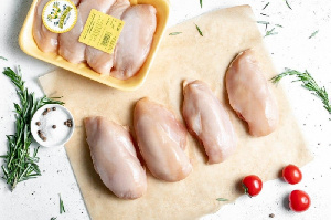 "Ратимир" начал продавать охлажденное мясо птицы приморского производства