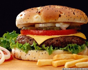 MacDonald’s оштрафовали за кишечные палочки в гамбургерах