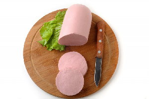 Результат порадовал: Роскачество исследовало докторскую колбасу