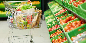 В Госдуме предложили наказывать за вызывающие рост цен на продукты фейки