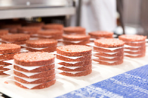 Американцы перешли на искусственное мясо из-за кризиса