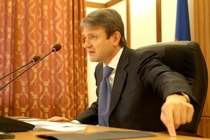 Ткачев обещает продолжение "зачистки" рынка от фальсификата