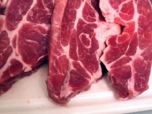 Мировое производство мяса будет расти умеренно в 2014 году, но не достаточно для того, чтобы вызвать снижение цен с текущего высокого уровня
