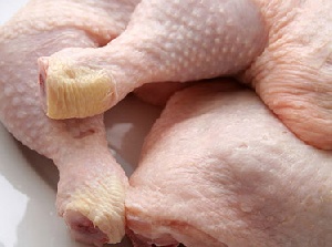 В Узбекистане заподозрили наличие трансгенов в курином мясе