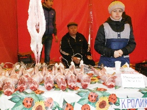 Минпромторг предлагает дать каждому фермеру и ИП место под киоск