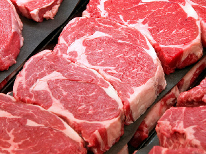 Более 4 тонн контрабандного мяса не впустили в Россию псковские пограничники