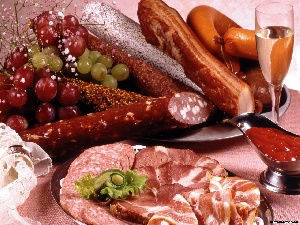 В Свердловской области в 2014 году 65% мясных консервов оказались фальсификатом