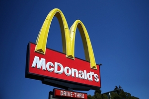 Просроченная курятина привела к убыткам McDonald’s в Японии