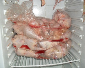 Мясо без документов снова на столах школьников