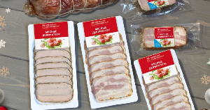 Кировский мясокомбинат запустил продажи новогодней линейки мясных деликатесов 