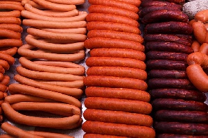 Сотрудники мясокомбината на Камчатке обвиняются в хищении 2,5 тонн мяса и 16 кг сыра