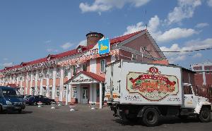 На Гомельском мясокомбинате работникам запретили приносить еду на территорию предприятия