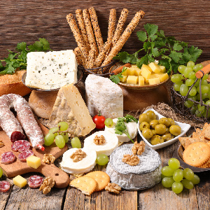 Производство продуктов питания в России выросло почти на 2%