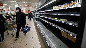 Бывшая империя в очереди за колбасой Бывшая империя в очереди за колбасой