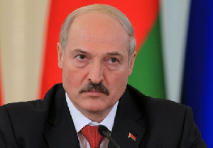 Александр Лукашенко призвал Владимира Путина устранять торговые ограничения Александр Лукашенко призвал Владимира Путина устранять торговые ограничения