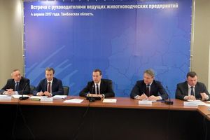 Ставропольские овцеводы обсудили с Дмитрием Медведевым перспективы развития отрасли Ставропольские овцеводы обсудили с Дмитрием Медведевым перспективы развития отрасли