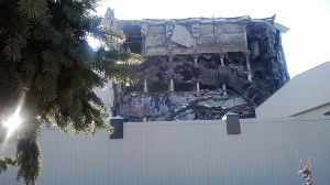 В Харькове обвалился фасад мясокомбината В Харькове обвалился фасад мясокомбината