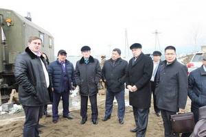 Делегации из Якутии на Сахалине показали перепелов и свиней