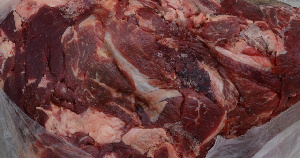 В Норильске изъяты из продажи говяжьи субпродукты неизвестного происхождения