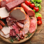 Производство мясных полуфабрикатов в России увеличилось на 7%, колбасных изделий – на 2%