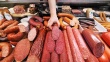 Более 120 кг опасной для здоровья колбасы нашли на прилавках в Кемерове
