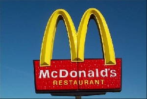 McDonald’s отказывается от говядины с антибиотиками и молока с гормонами роста McDonald’s отказывается от говядины с антибиотиками и молока с гормонами роста