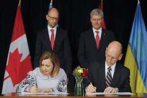 Украина заключила с Канадой соглашение о свободной торговле 