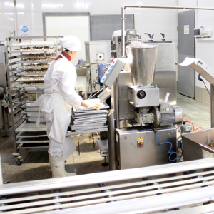 Мелитопольский мясокомбинат начнет направлять часть продукции на гуманитарную помощь