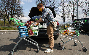 Доля расходов россиян на покупку продуктов выросла до рекордного уровня