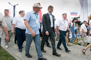 Александр Ткачев открыл Всероссийский день поля - 2017
