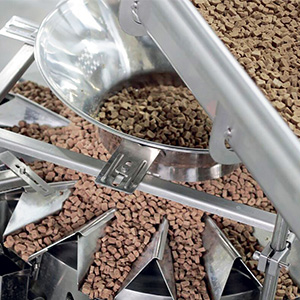 "Мираторг" планирует увеличить производство комбикормов на 34% в 2022 году