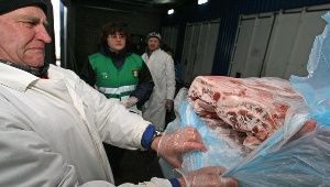 Россельхознадзор ужесточит транзит животноводческой продукции через РФ