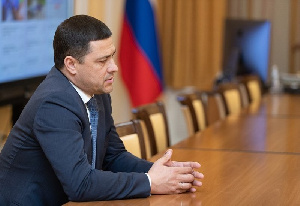 Псковская область: Губернатор посетил свиноводческий комплекс «Идаванг»