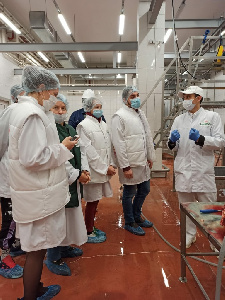 Студентов Башкирского ГАУ ознакомили с нюансами производства мясной продукции
