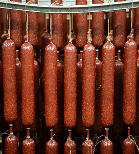 В Усть-Куломском районе запустили производство колбас