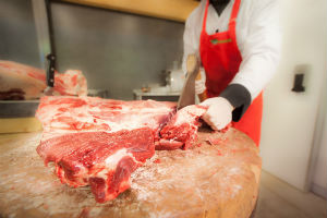 Эксперты считают опасным введение новых регламентов к мясной продукции