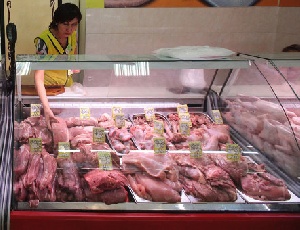 Бразильские поставщики свинины подняли цены для России из-за санкций.