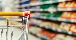 В апреле спад продаж в ритейле составит до 40%, в сегменте HoReCa — до 50%