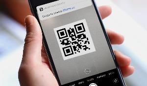 Россияне смогут оплачивать по QR-коду покупки стоимостью до 600 тыс руб