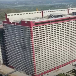 В Китае открылся крупный вертикальный свиноводческий комплекс В Китае открылся крупный вертикальный свиноводческий комплекс