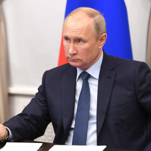 Путин предупредил кабмин о важности оперативной реакции на повышение цен на мясо птицы