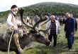 Руководитель Минсельхоза России посетил оленеводческое предприятие в Якутии.