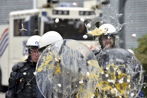 В центре Брюсселя забастовка фермеров переросла в столкновения с полицией