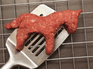 Датский поставщик мяса попал в суд из-за скандала вокруг конины