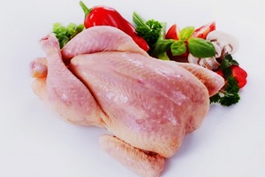 В Чехии продано 1,9 тонны куриного мяса с сальмонеллой из Польши